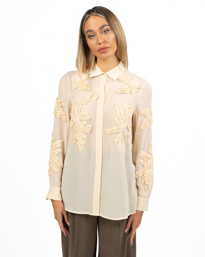 Camicia Semiaffusolata in Chiffon Burro con Applicazioni Floreali Tridimensionali - Emme Marella