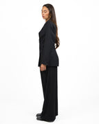 Completo Tailleur Nero Sartoriale con Blazer Sciancrato sul Retro e Pantalone Palazzo - Vicolo
