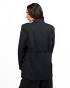Completo Tailleur Nero Sartoriale con Blazer Sciancrato sul Retro e Pantalone Palazzo - Vicolo