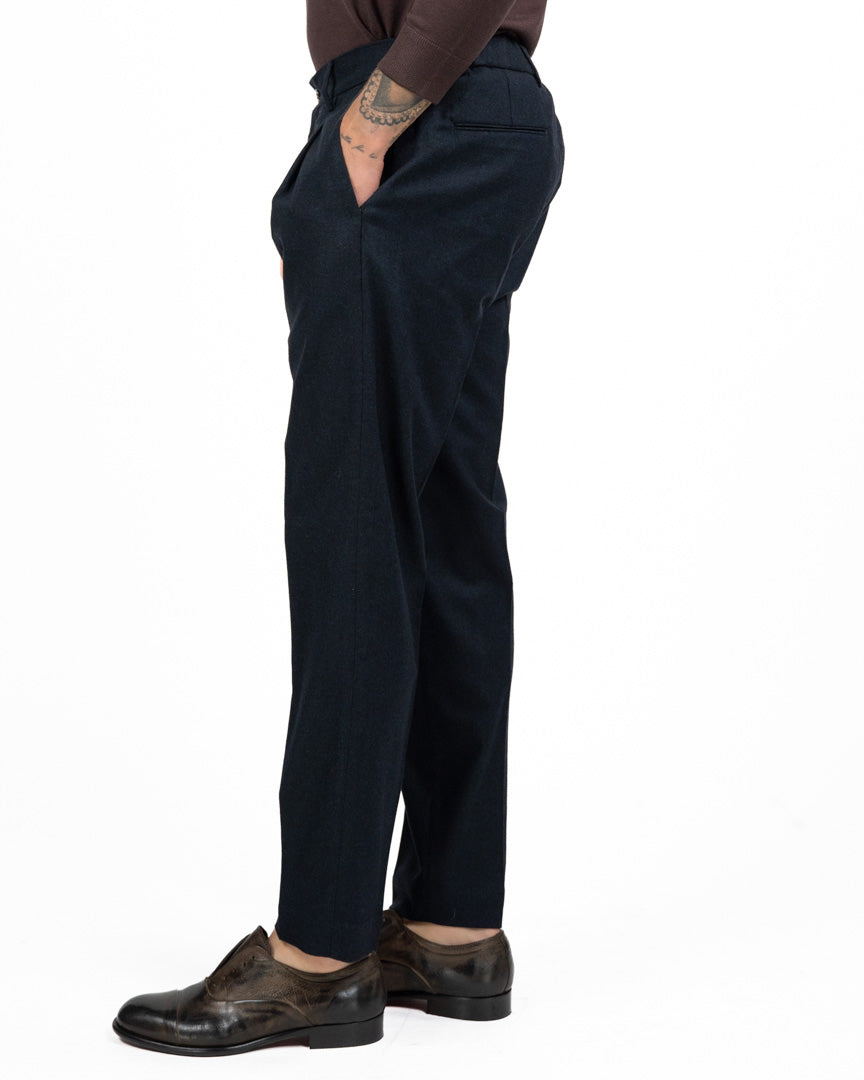 Pantalone Sartoriale con Pinces in Misto Lana / Flanella Blu Notte - Out Fit
