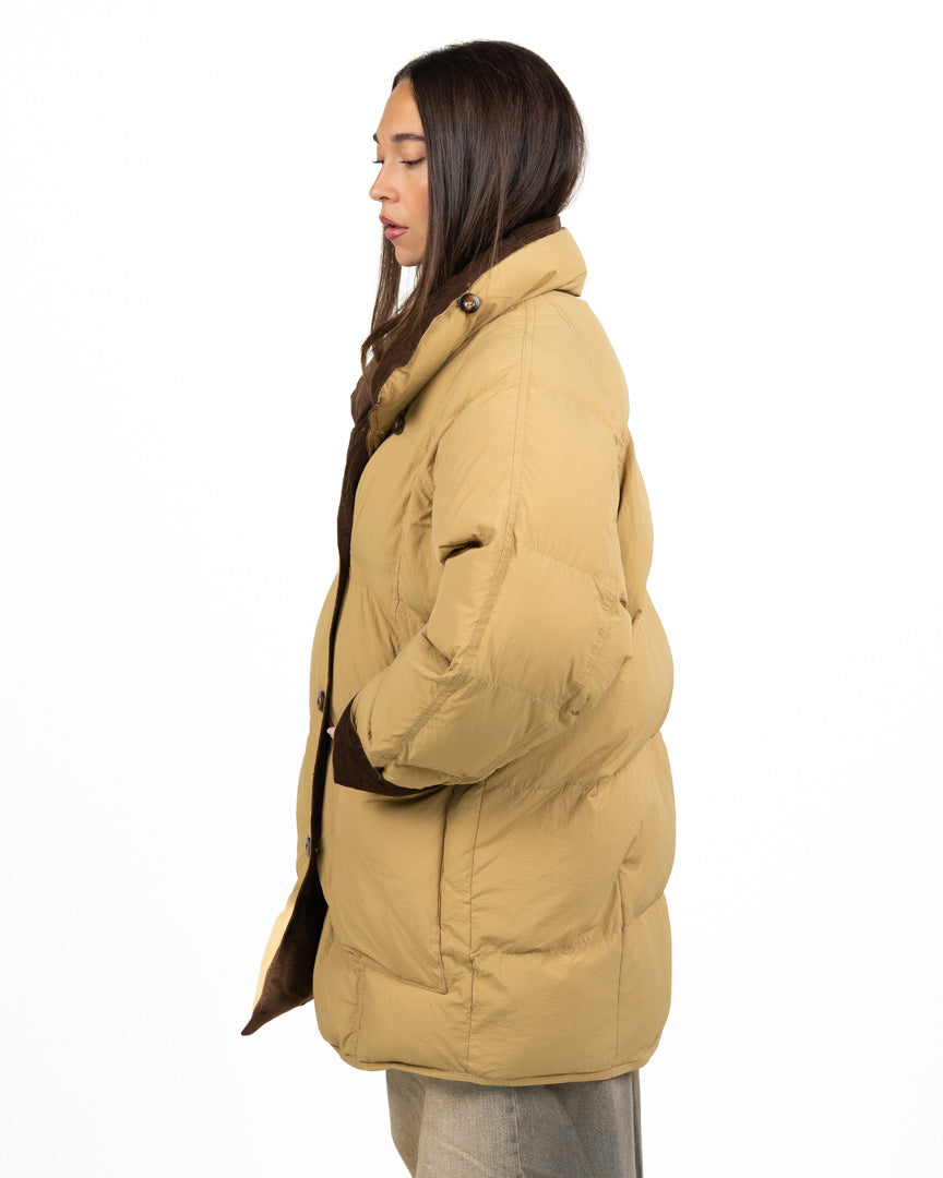 Piumino Oversize Sabbia/Cammello in Stile Caban con Dettagli in Velluto - EleH