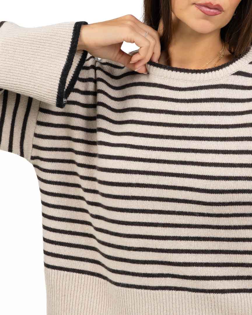 Maglione Girocollo Oversize a Righe Bicolore con Polsi Ampio Risvolto - Souvenir