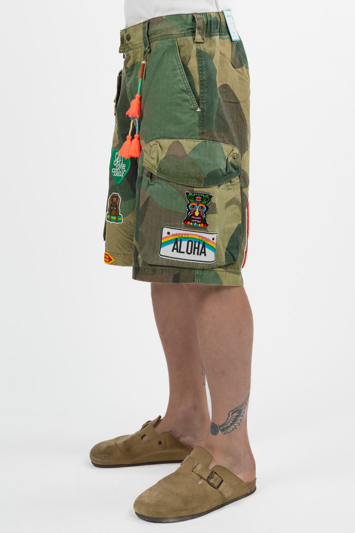 Bermuda Cargo Militare con Patch e Charm – Berna