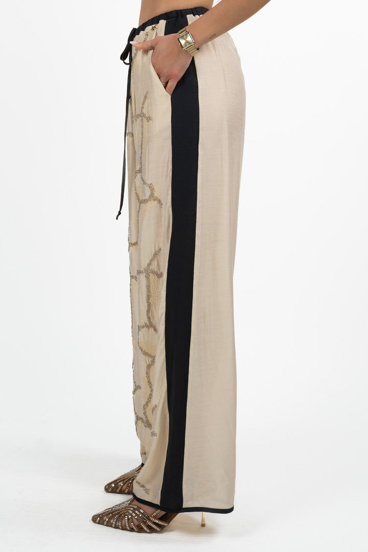 Pantalone Palazzo con Ricami e Banda Laterale – Champagne/Nero - Souvenir