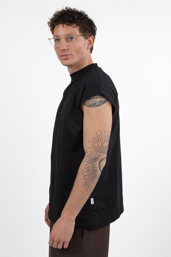 T-Shirt Smanicata  nero - Over/D