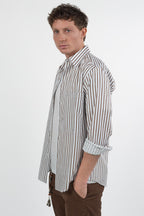 Camicia a Righe Verticali – Bianco e Marrone - Out Fit