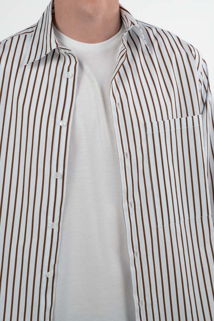 Camicia a Righe Verticali – Bianco e Marrone - Out Fit