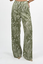 Pantalone Palazzo in Satin con Stampa - Verde Salvia - Penny Black