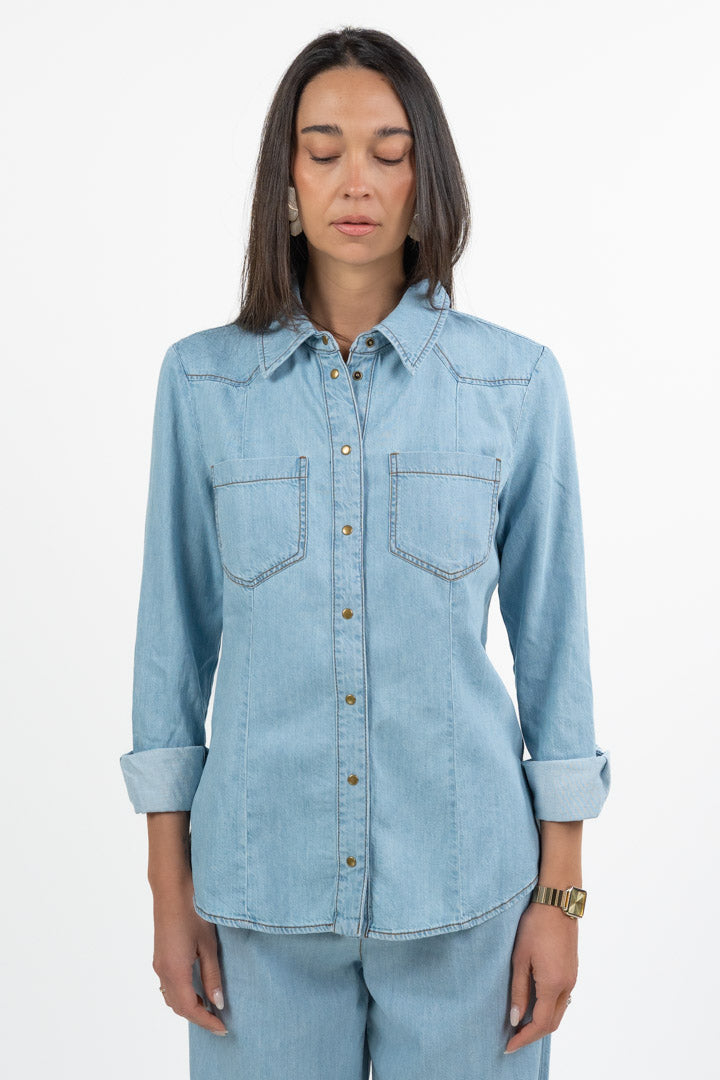 Camicia in Denim Leggero con Bottoni Dorati - Lavaggio Chiaro - Penny Black