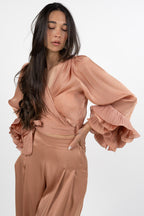 Blusa Crop a Portafoglio con Maxi Volant rosa - Hanita