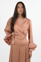 Blusa Crop a Portafoglio con Maxi Volant rosa - Hanita
